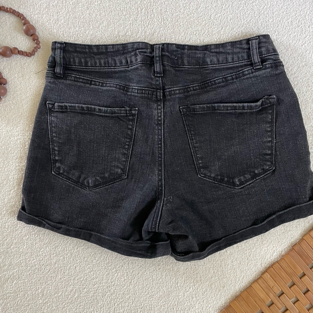Black Shorts - Picture 4 of 6
